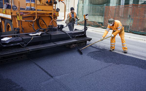 Asphalt Overlaying in Rogers