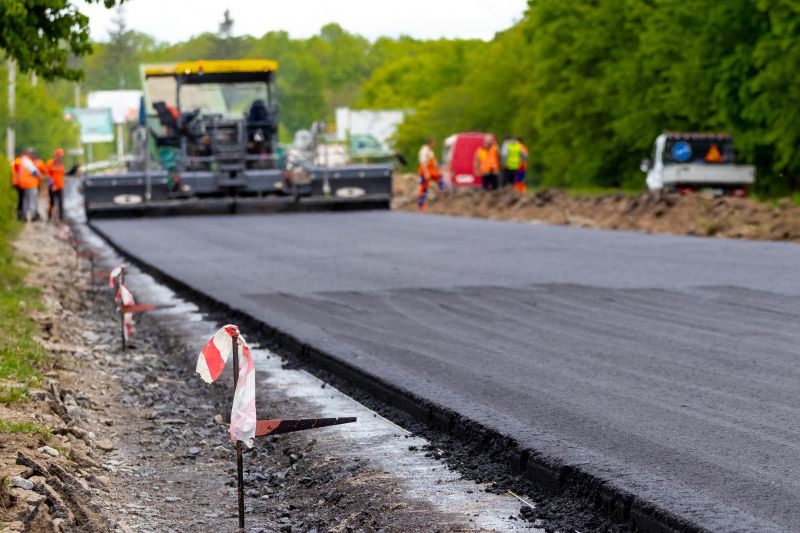 Residential Asphalt Paving detail